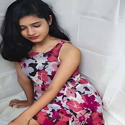 model escort ritika